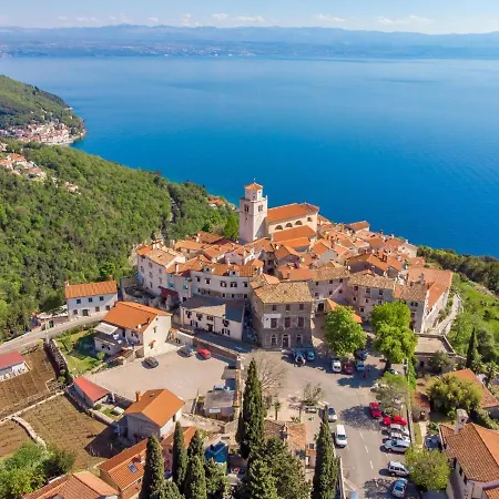Villa Maria By Interhome Mošćenička Draga